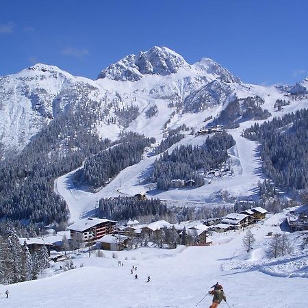 Apartment Margret Im Haus Sonnleitn Sonnenalpe Nassfeld Quarto foto