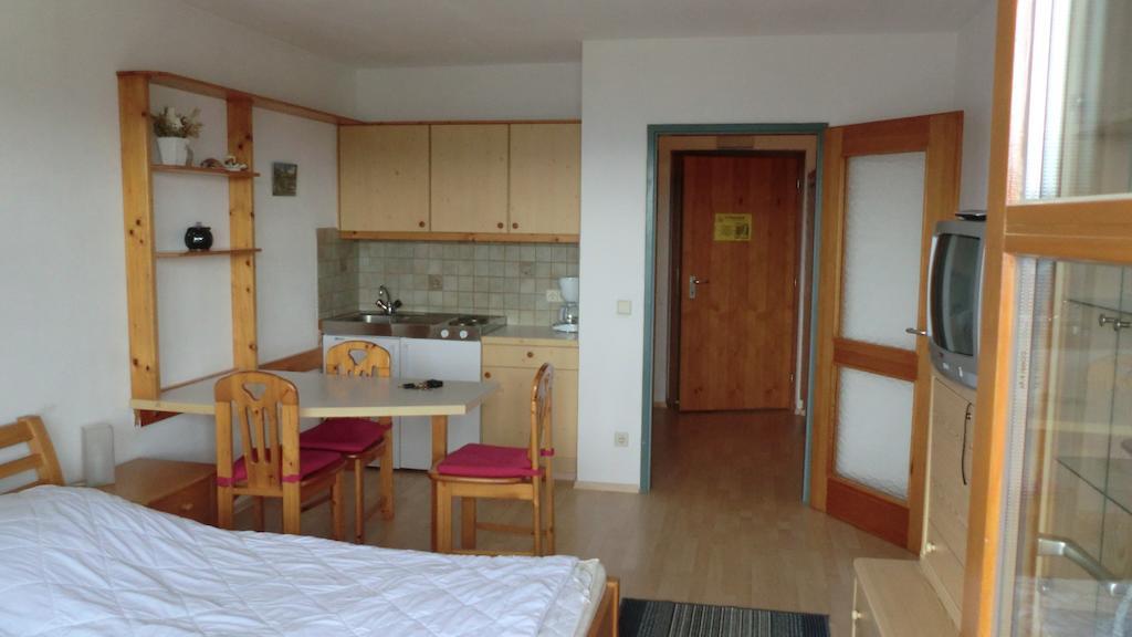 Apartment Margret Im Haus Sonnleitn Sonnenalpe Nassfeld Quarto foto