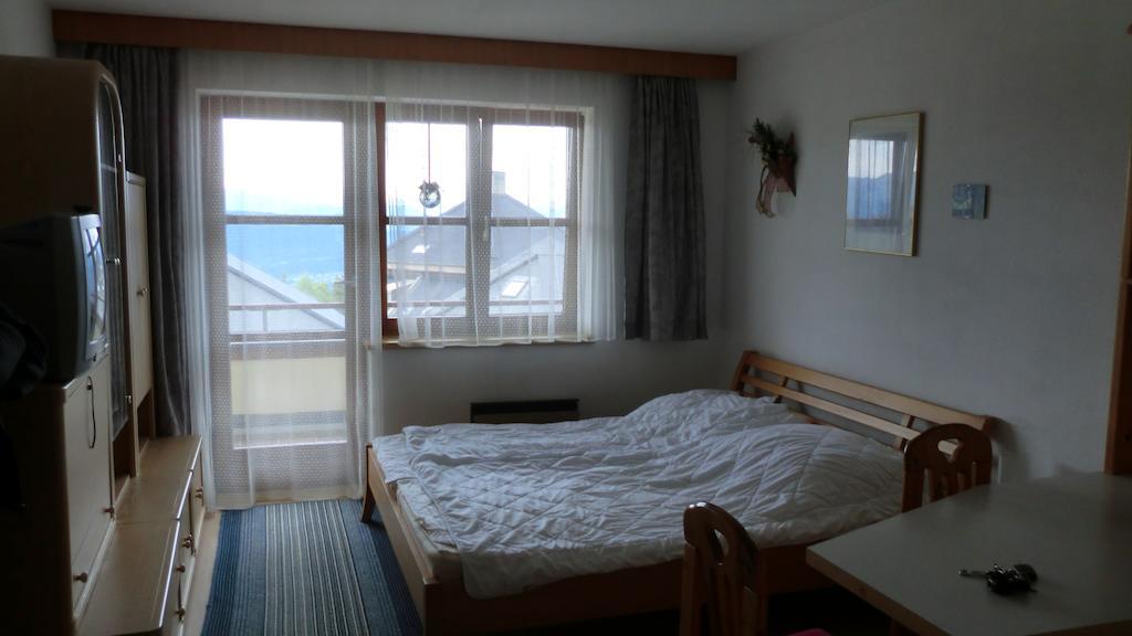 Apartment Margret Im Haus Sonnleitn Sonnenalpe Nassfeld Quarto foto