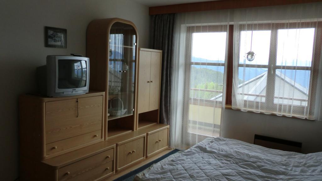 Apartment Margret Im Haus Sonnleitn Sonnenalpe Nassfeld Quarto foto