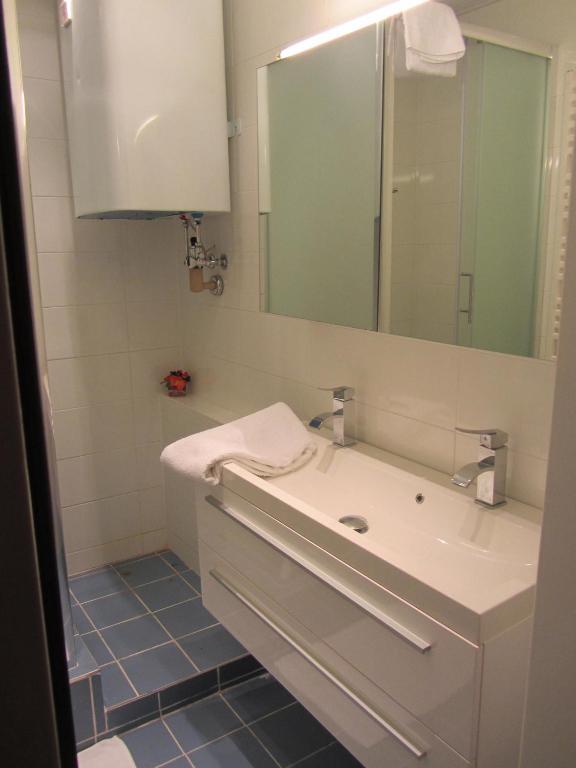 Apartment Margret Im Haus Sonnleitn Sonnenalpe Nassfeld Quarto foto